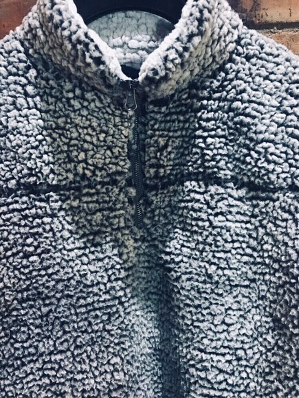 Pull over large women's Sherpa jacket - Picture 2 of 6